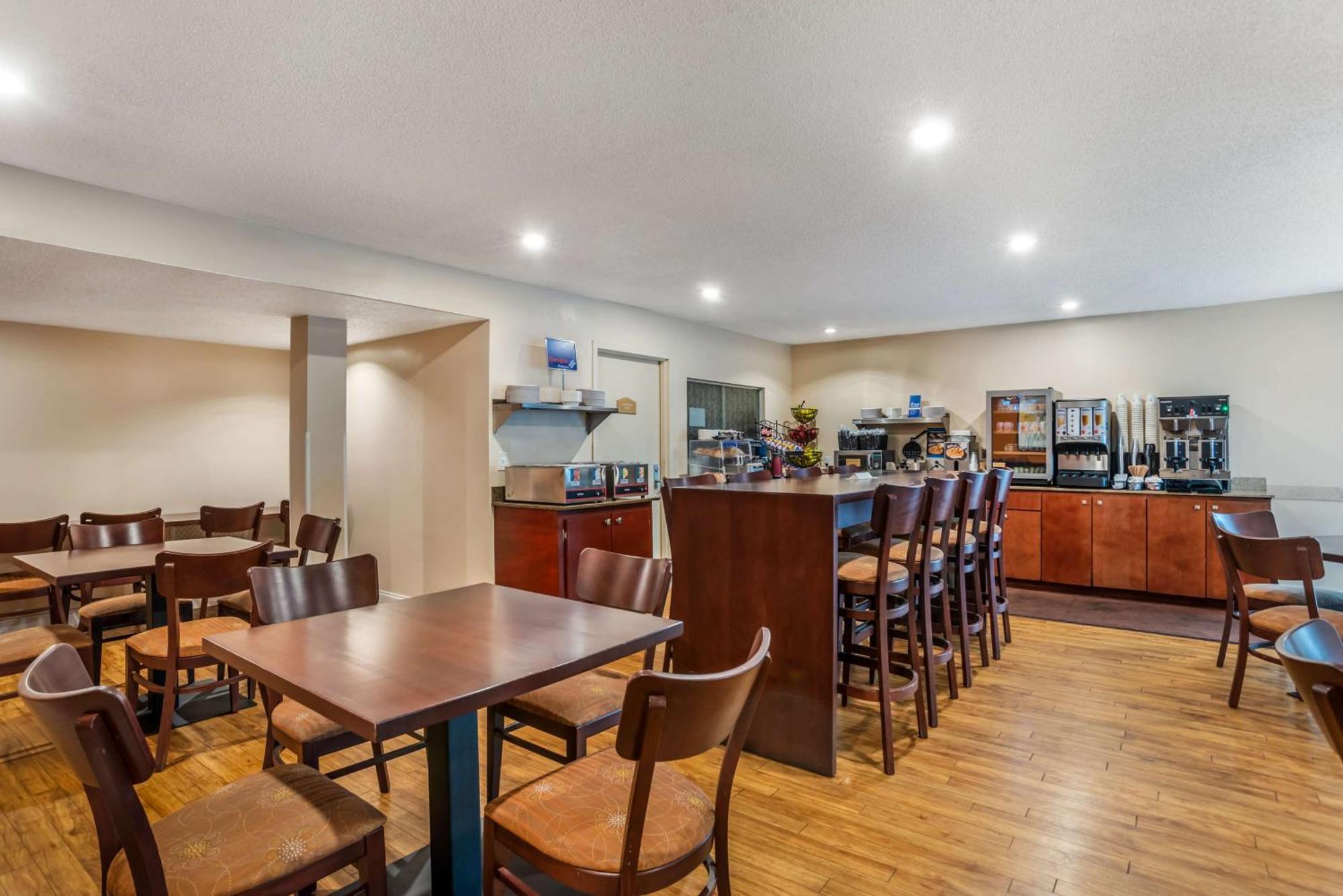 Best Western Oak Manor Biloxi Exterior foto