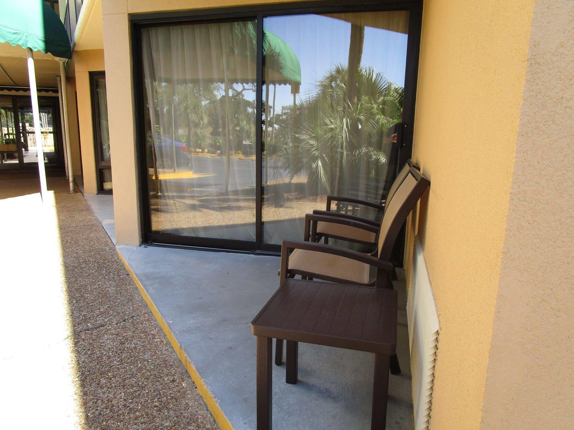 Best Western Oak Manor Biloxi Exterior foto